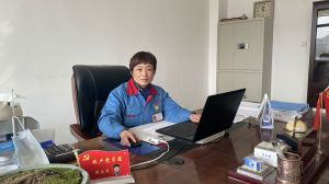 致敬最美的她！